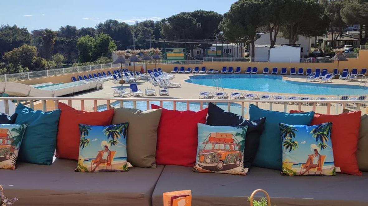 Domaine Residentiel De Plein Air Odalys La Pinede Agde Eksteriør billede